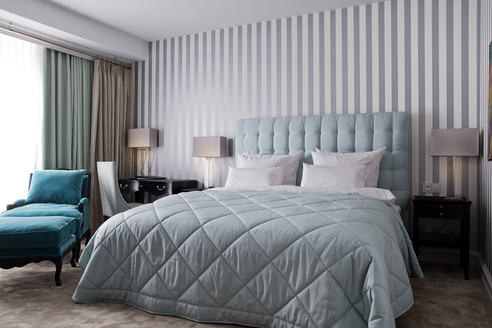 Sustainability is about how long a product lasts, but also about the materials used in its construction. DUXIANAs commitment to using premium, all natural materials sets the Sustainable Comfort Collection apart from other mattresses on the market. By sourcing natural, biodegradable, and renewable resources, DUXIANA ensures that each bed is comfortable while also being eco-friendly.

From high quality natural latex to the finest wool and cotton used in the beds design, every component is crafted to perform well over time while minimizing environmental impact. These materials are free from harmful chemicals and synthetic substances, offering a safer, healthier sleep environment for you. This is especially for those living in cities, like Singapore. 

